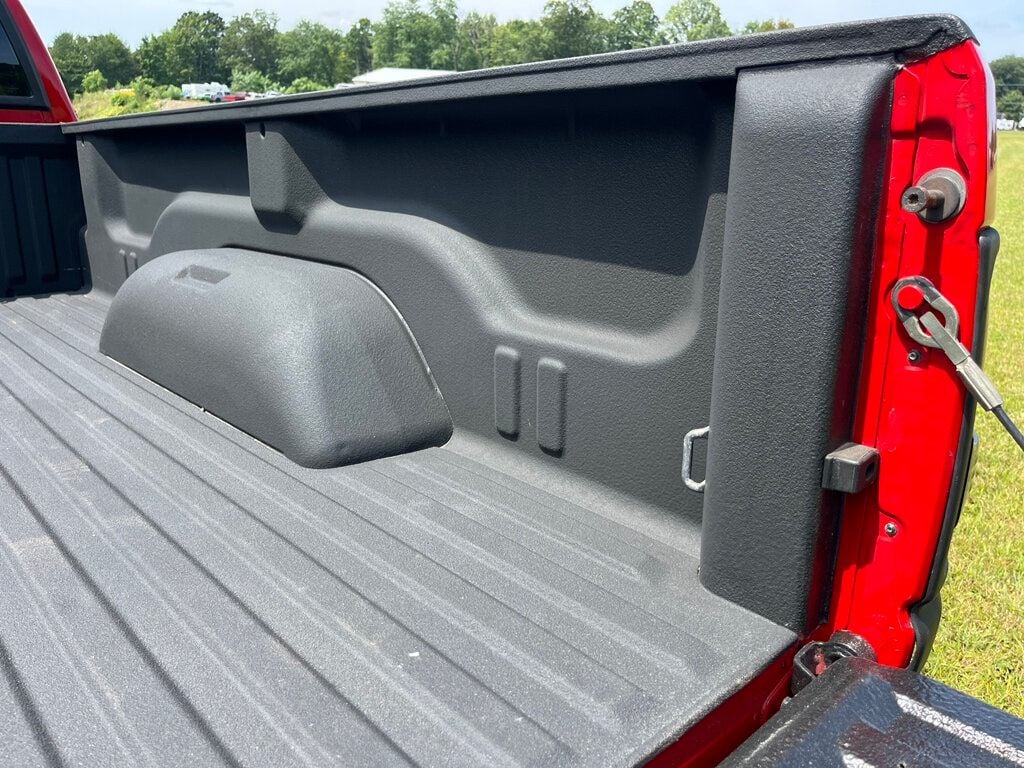 1996 Dodge Ram photo 32
