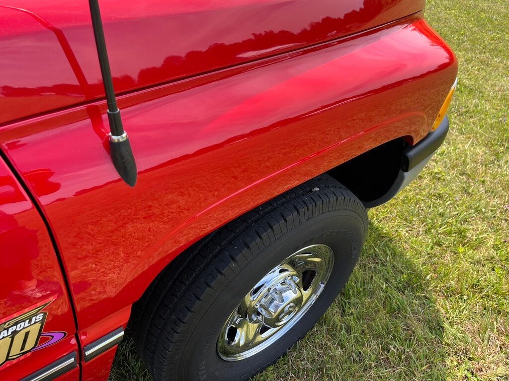 1996 Dodge Ram photo 37