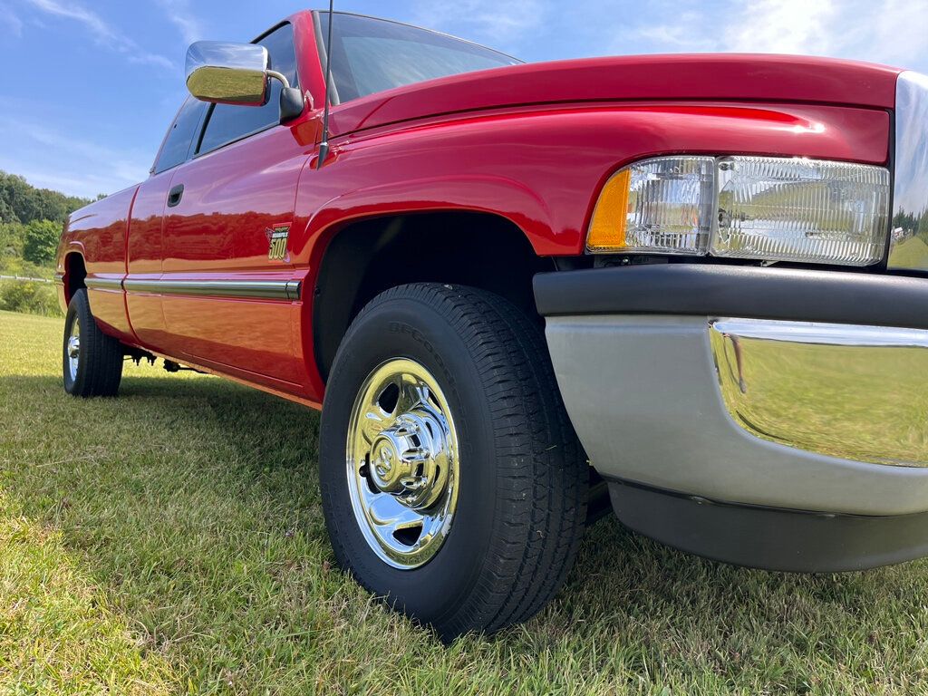 1996 Dodge Ram photo 41