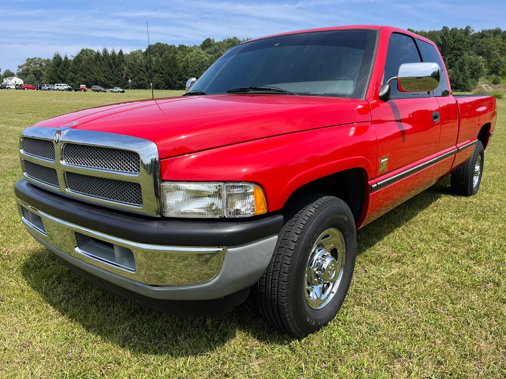 1996 Dodge Ram photo 8