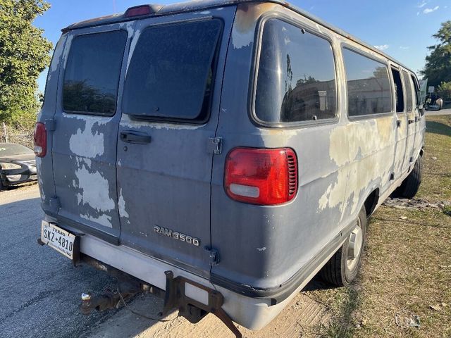 1996 Dodge Ram Van  - 22625617 - 0