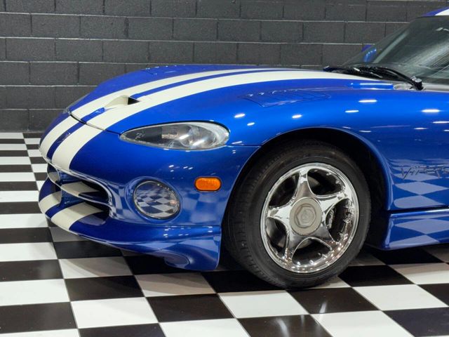 1996 Dodge Viper GTS 2dr Coupe - 22931912 - 4