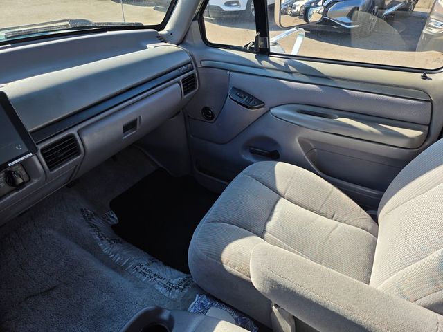 1996 Ford Bronco  - 23002429 - 29