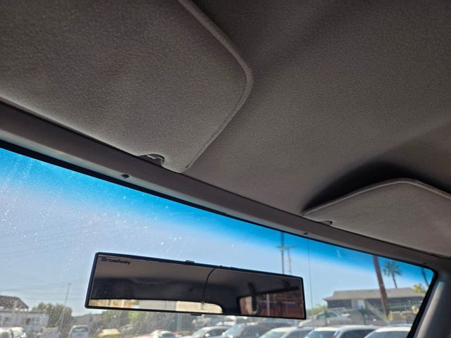 1996 Ford Bronco  - 23002429 - 30