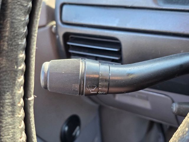 1996 Ford Bronco  - 23002429 - 32