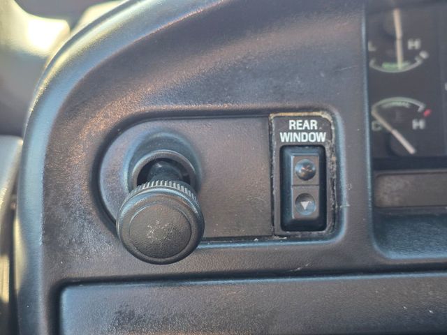 1996 Ford Bronco  - 23002429 - 33