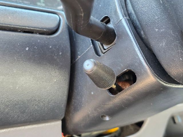 1996 Ford Bronco  - 23002429 - 34