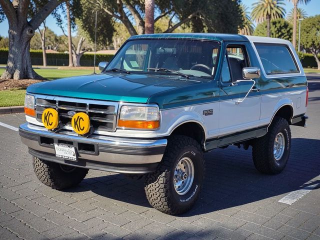 1996 Ford Bronco  - 23002429 - 3
