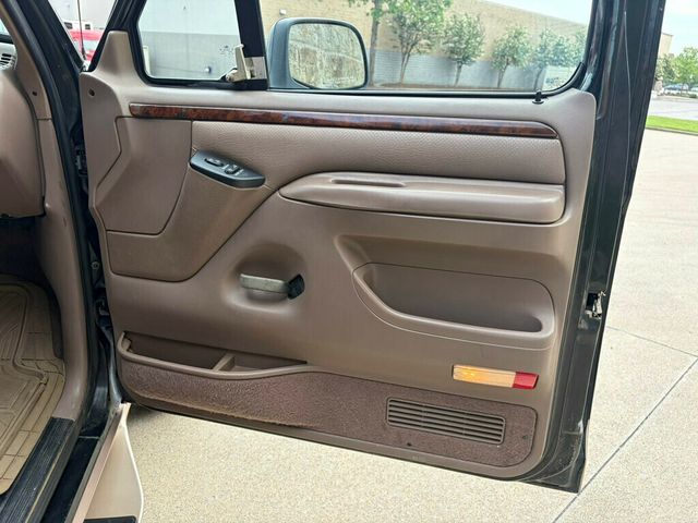 1996 Ford Bronco  - 23056101 - 27