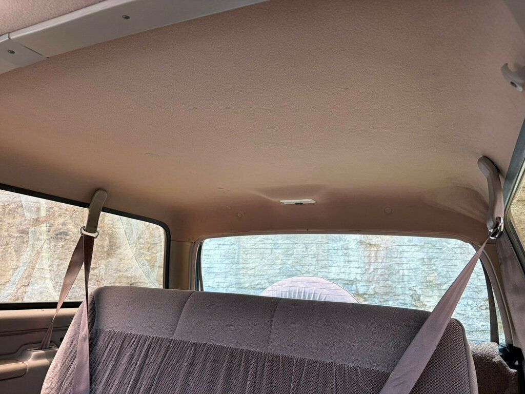 1996 Ford Bronco  - 23056101 - 40