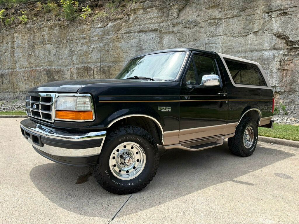 1996 Ford Bronco  - 23056101 - 61