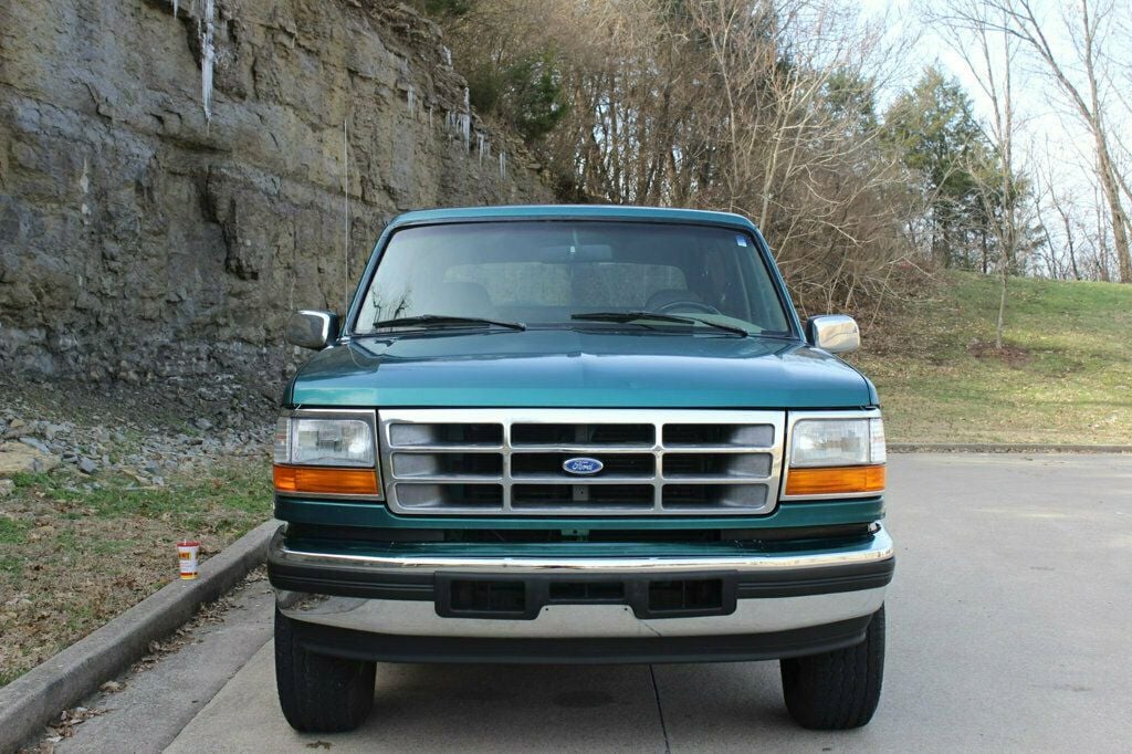 1996 Ford Bronco 105" WB Eddie Bauer - 22777549 - 4