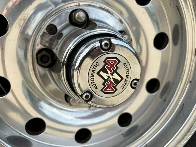 1996 Ford Bronco 105" WB Eddie Bauer - 23056101 - 51