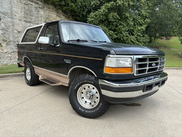 1996 Ford Bronco 105" WB Eddie Bauer - 23056101 - 59