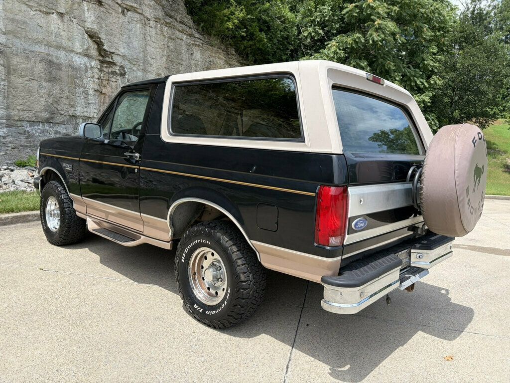 1996 Ford Bronco 105" WB Eddie Bauer - 23056101 - 7