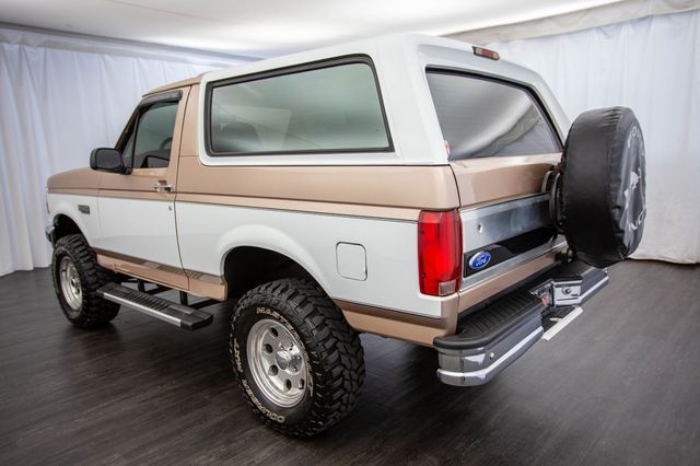 1996 Ford Bronco 105" WB XLT - 22872102 - 10
