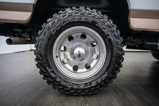 1996 Ford Bronco 105" WB XLT - 22872102 - 37