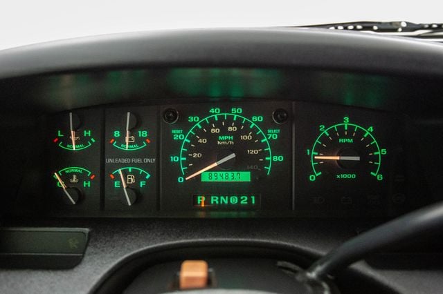 1996 Ford Bronco 105" WB XLT - 22872102 - 7