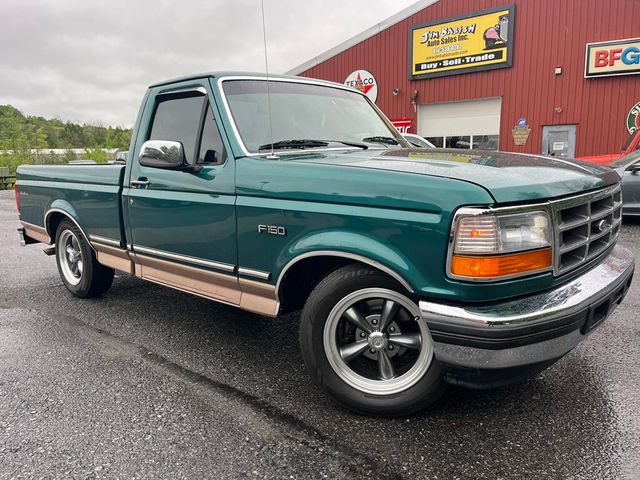 1996 Ford F-150 Final Year OBS Rare Build 300ci 5-speed manual Bench Seat - 23032181 - 0
