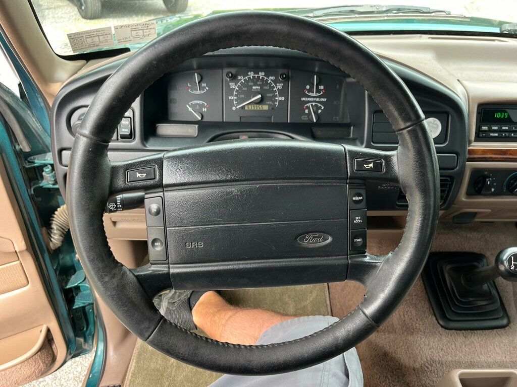 1996 Ford F-150 Final Year OBS Rare Build 300ci 5-speed manual Bench Seat - 23032181 - 58