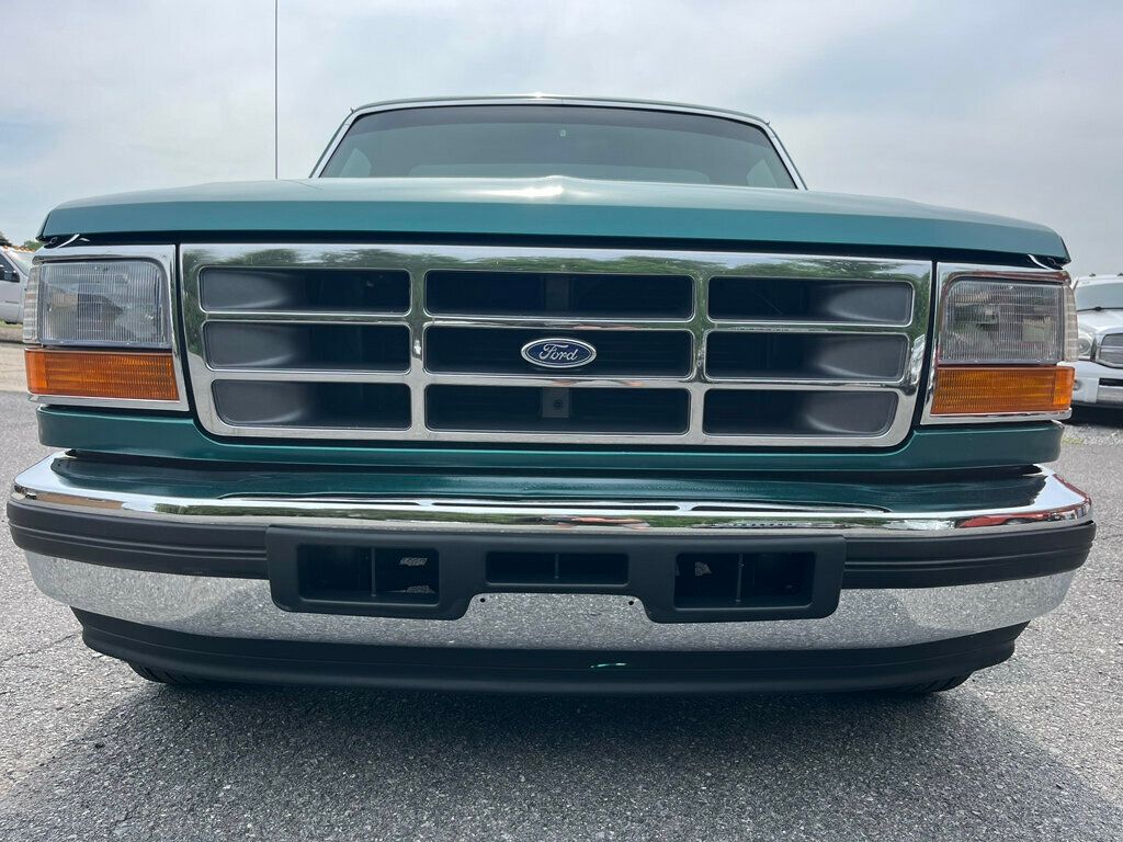 1996 Ford F-150 Final Year OBS Rare Build 300ci 5-speed manual Bench Seat - 23032181 - 62