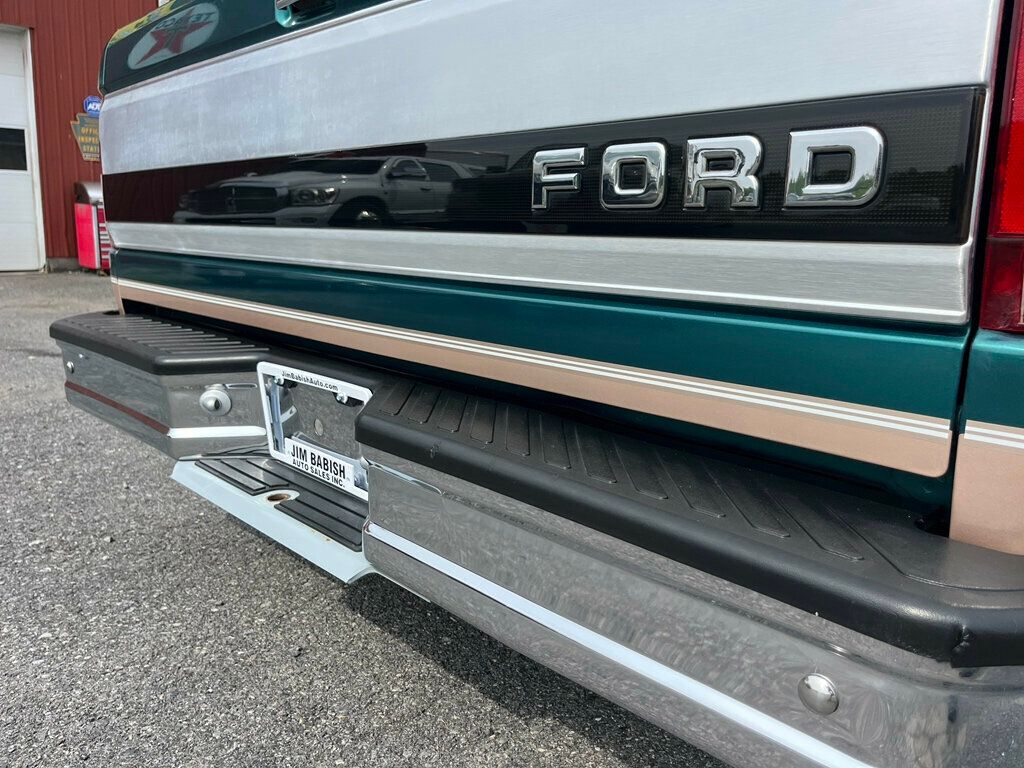 1996 Ford F-150 Final Year OBS Rare Build 300ci 5-speed manual Bench Seat - 23032181 - 64
