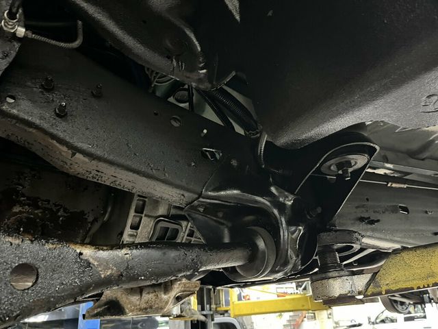 1996 Ford F-150 Final Year OBS Rare Build 300ci 5-speed manual Bench Seat - 23032181 - 72