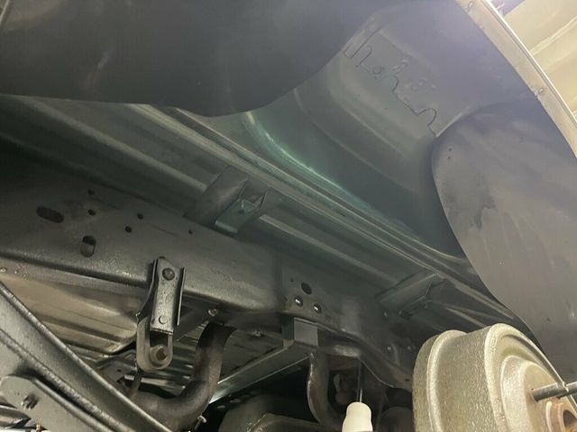 1996 Ford F-150 Final Year OBS Rare Build 300ci 5-speed manual Bench Seat - 23032181 - 85