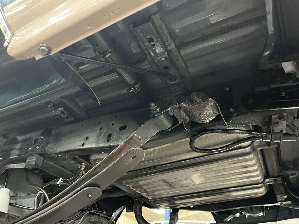 1996 Ford F-150 Final Year OBS Rare Build 300ci 5-speed manual Bench Seat - 23032181 - 93