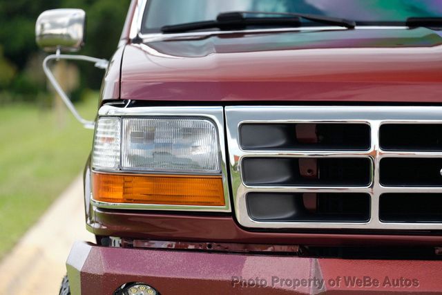 1996 Ford F-250 HD Reg Cab 133.0" WB 4WD - 22589250 - 28