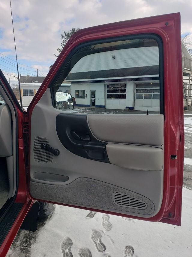 1996 Ford Ranger XLT Reg Cab 4.0L v6 4WD  Automatic 94K Miles Clean! - 21785594 - 16