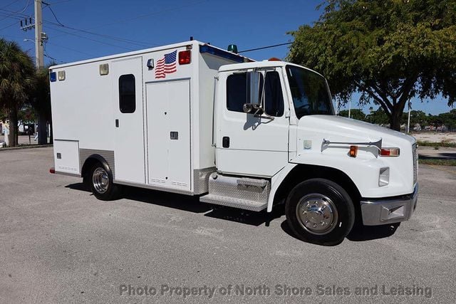 1996 Freightliner FL60  - 22674476 - 0