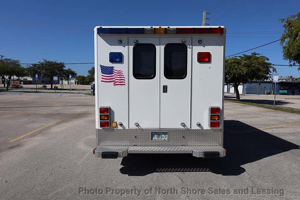 1996 Freightliner FL60  - 22674476 - 7