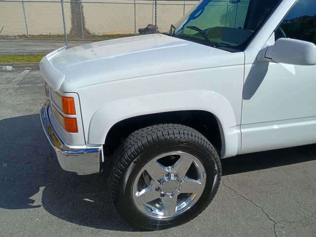1996 GMC Suburban 2500 454 GTS Conversion 4WD Clean Title - 22947095 - 15