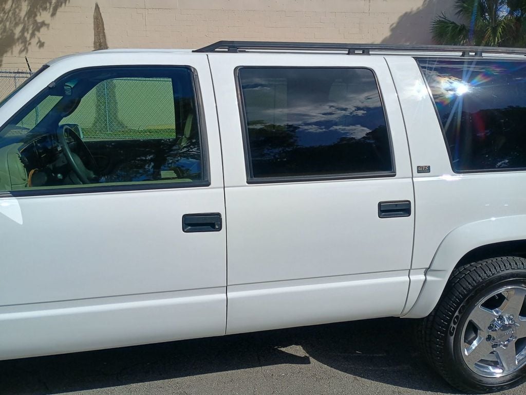 1996 GMC Suburban 2500 454 GTS Conversion 4WD Clean Title - 22947095 - 16