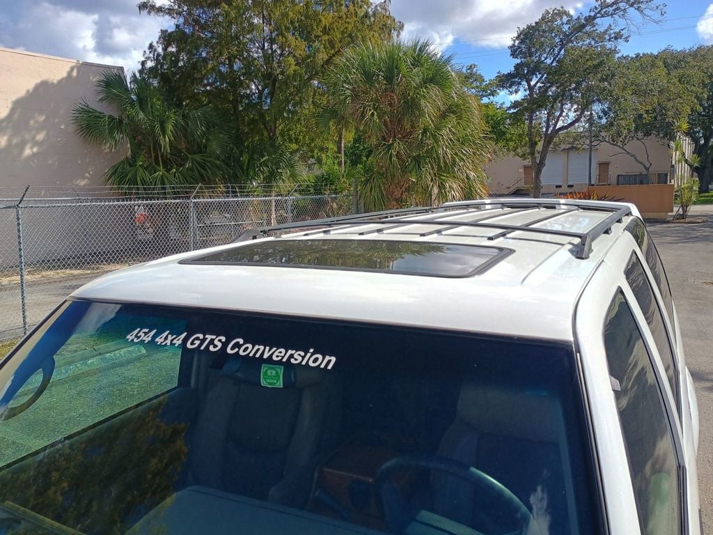 1996 GMC Suburban 2500 454 GTS Conversion 4WD Clean Title - 22947095 - 21