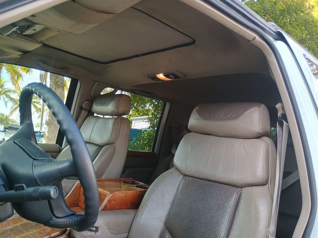 1996 GMC Suburban 2500 454 GTS Conversion 4WD Clean Title - 22947095 - 29