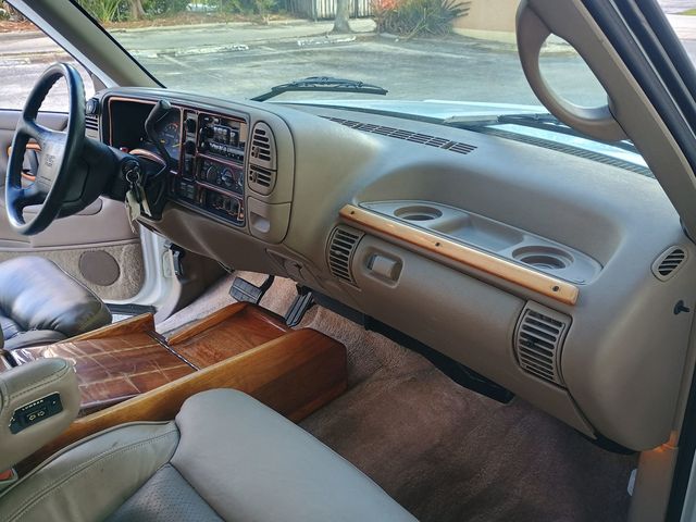 1996 GMC Suburban 2500 454 GTS Conversion 4WD Clean Title - 22947095 - 63