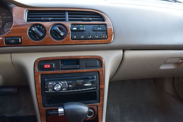 1996 Honda Accord Sedan 4dr Sedan EX Automatic w/Leather - 22933851 - 25