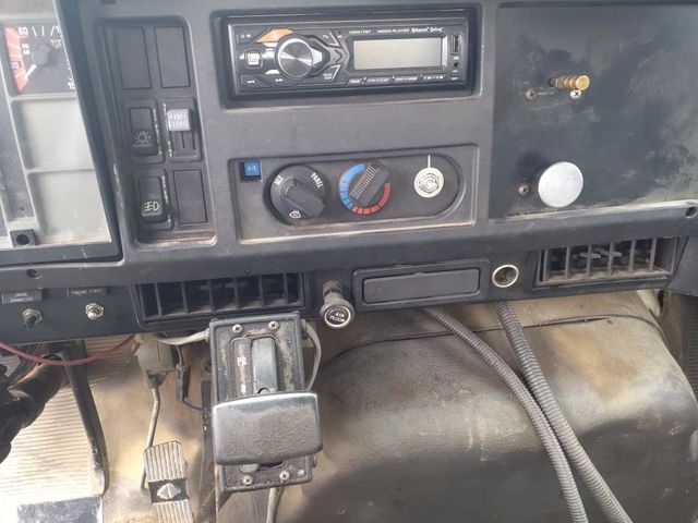 1996 INTERNATIONAL 4700 dt466 - 22955491 - 14