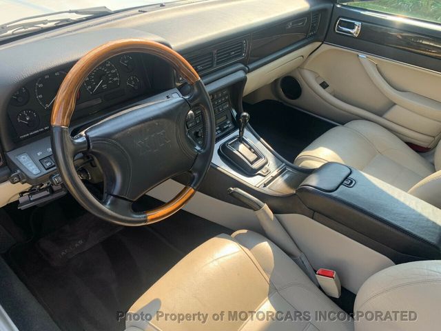1996 Jaguar XJR  - 20856451 - 9