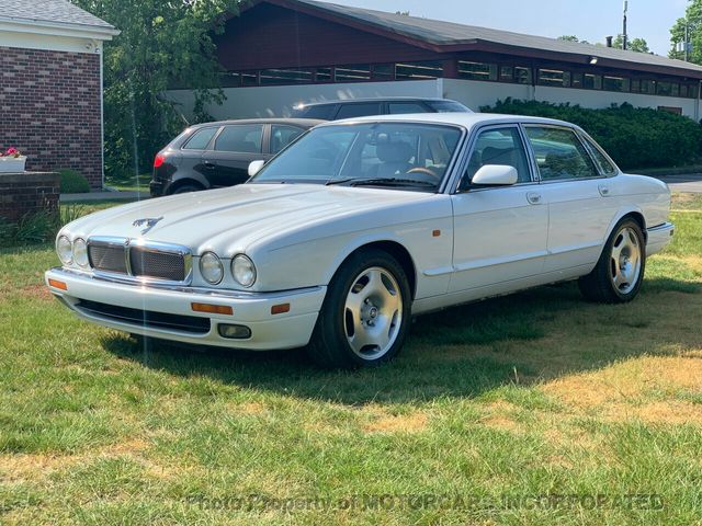 1996 Jaguar XJR  - 20856451 - 3
