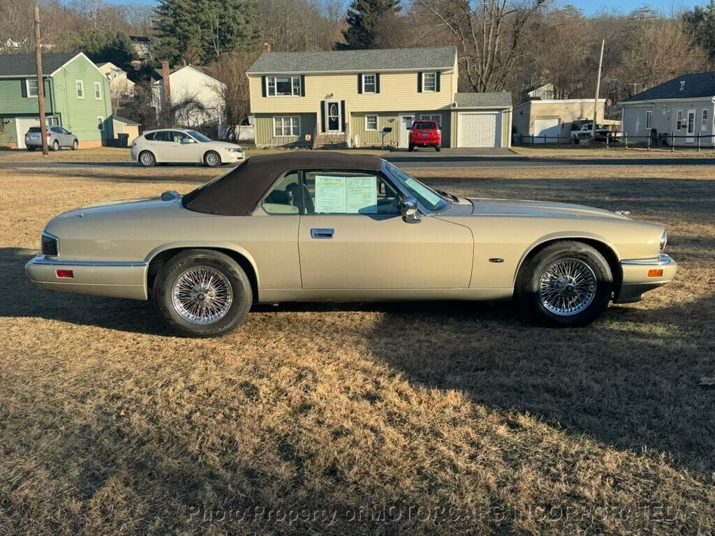 1996 Jaguar XJS Convertible SUMMER IS HERE! TREAT YOURSELF TO THIS CLASSIC CONVERTIBLE!! - 22444597 - 7