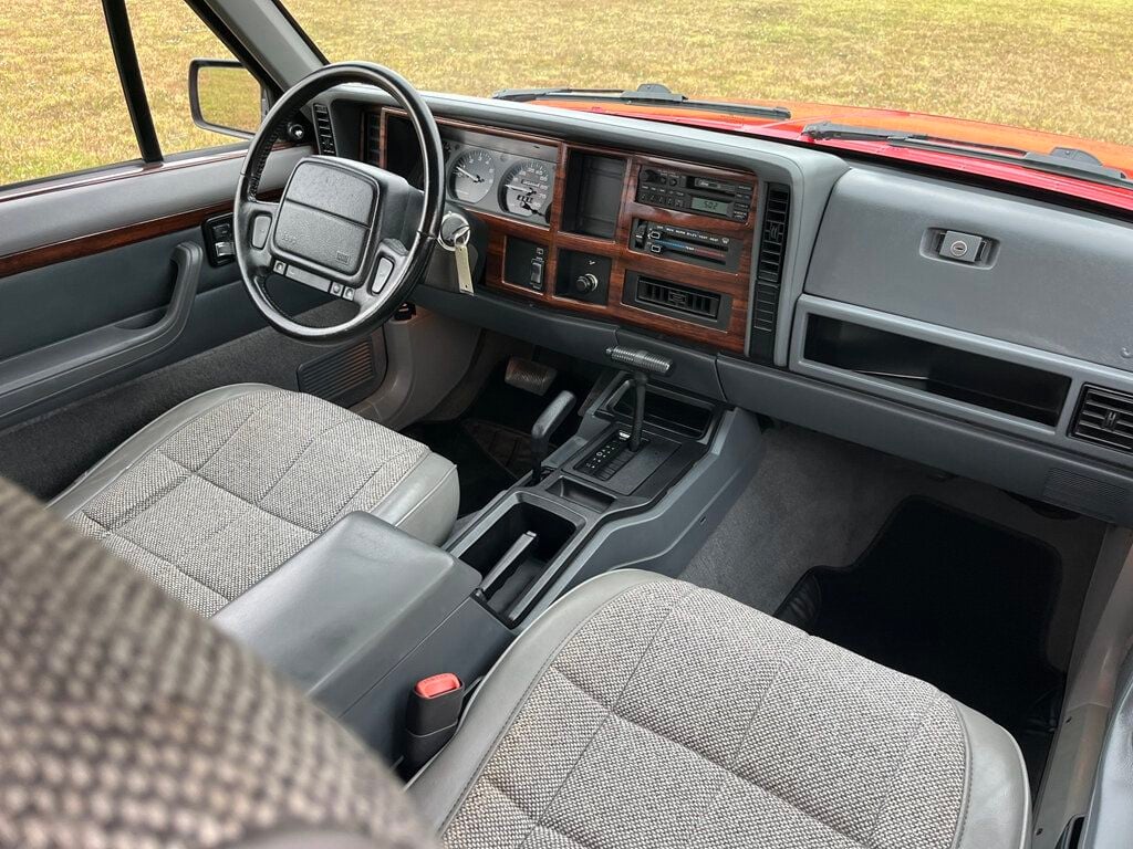 1996 Jeep Cherokee Rust Free Garage Kept Low Mileage Country 4x4 - 23091310 - 68