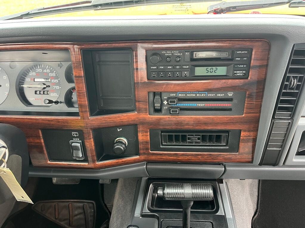 1996 Jeep Cherokee Rust Free Garage Kept Low Mileage Country 4x4 - 23091310 - 70