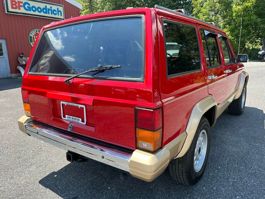 1996 Jeep Cherokee XJ 4x4 Box Cherokee with Leather - 22537279 - 3