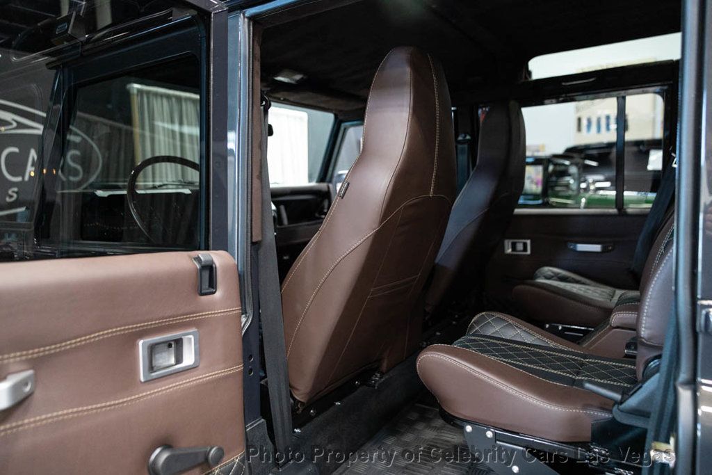 1996 Land Rover Defender 110 Helderburg -LT1 V8 Swap - 23004909 - 32