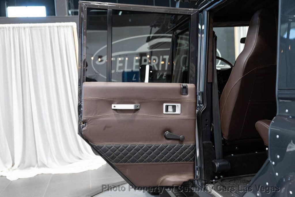 1996 Land Rover Defender 110 Helderburg -LT1 V8 Swap - 23004909 - 35