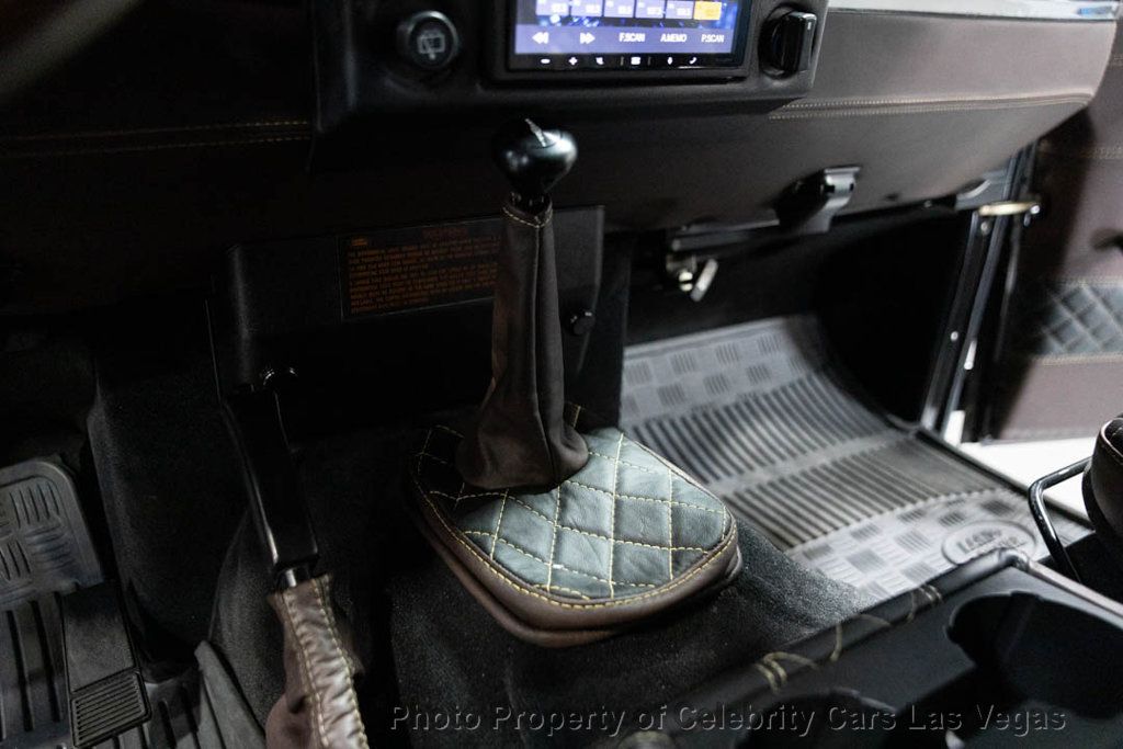 1996 Land Rover Defender 110 Helderburg -LT1 V8 Swap - 23004909 - 51