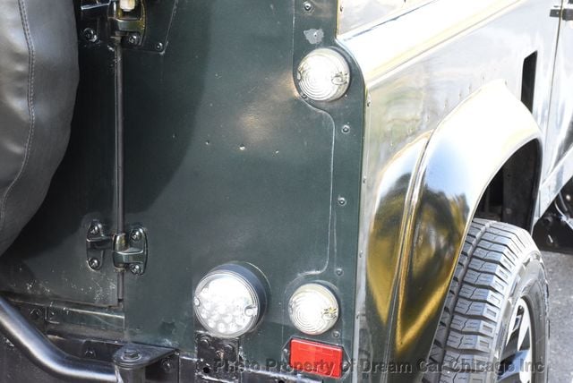 1996 Land Rover Defender 90  - 22942091 - 18